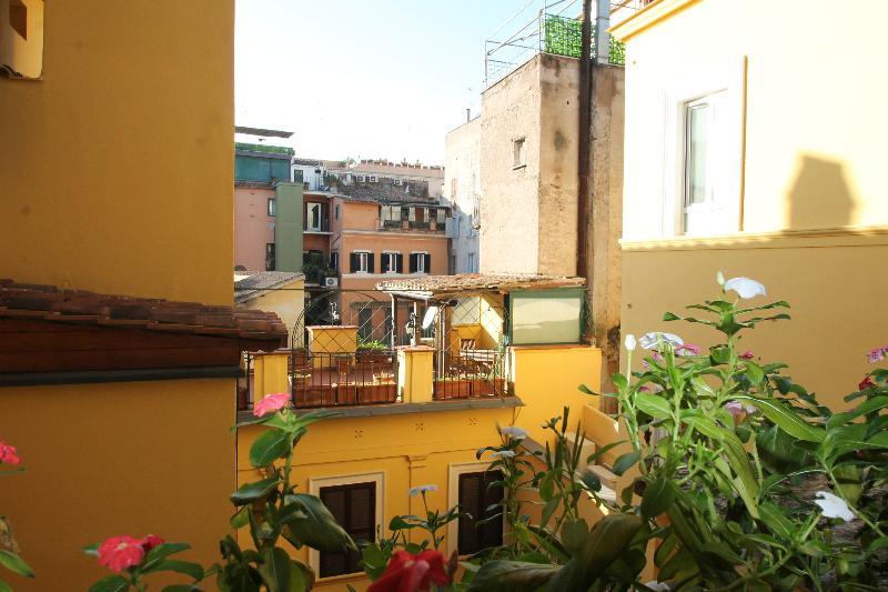 Magenta Pantheon Navona 4* Roma